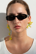 Load image into Gallery viewer, Off Bloom