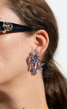 Load image into Gallery viewer, Off Bloom