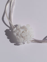 Load image into Gallery viewer, Le Bouquet Choker Nº2